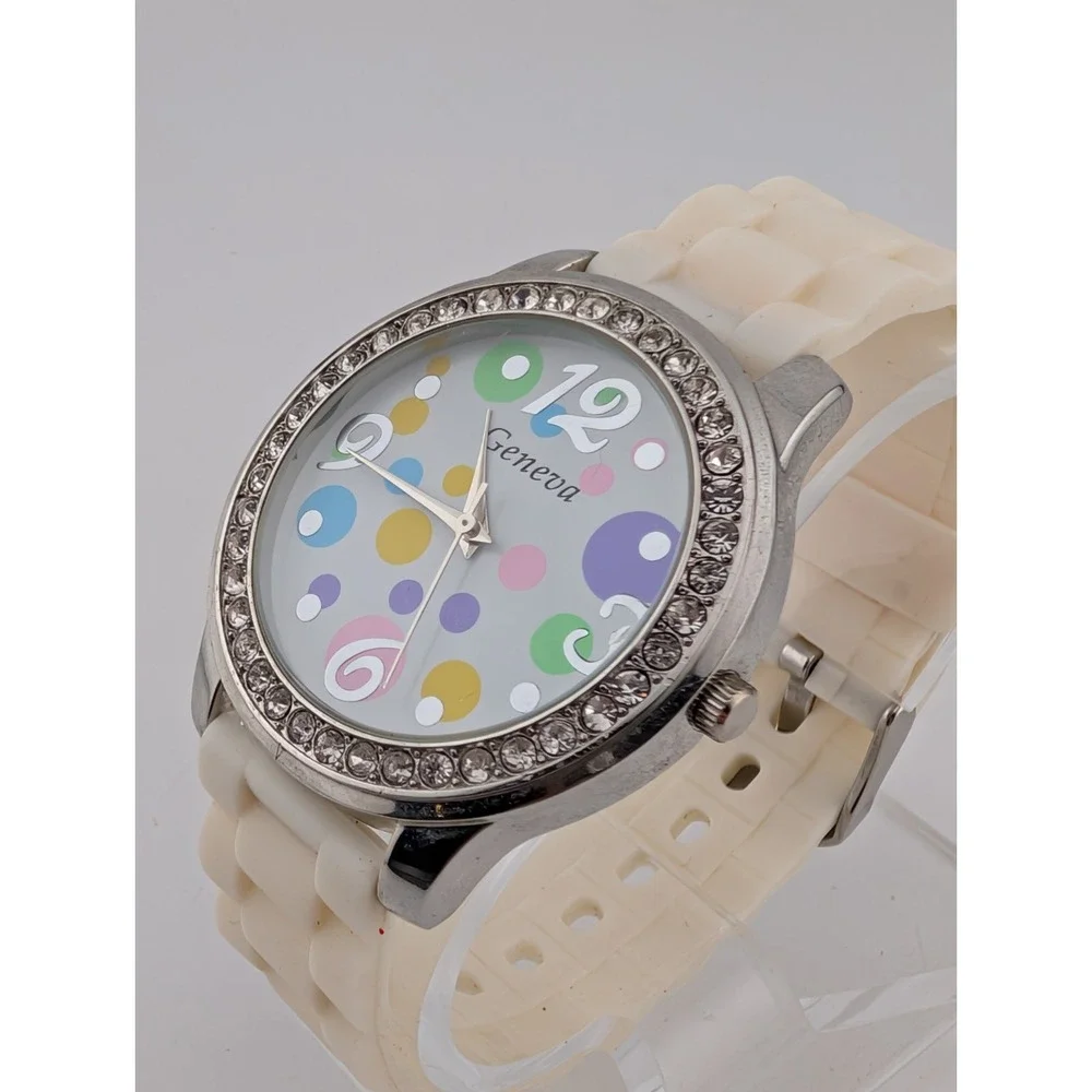Geneva Watch Women Polka Dot Dial Crystal Bezel White Silicone Band- New Battery